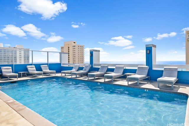 2427 Kuhio Avenue 2704, Honolulu, HI 96815