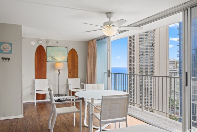 2427 Kuhio Avenue 2704, Honolulu, HI 96815