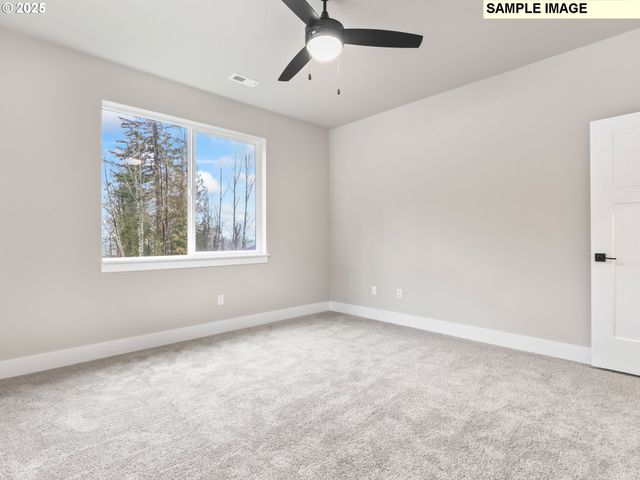 2213 E JUNIPER Cir 17, La Center, WA 98629
