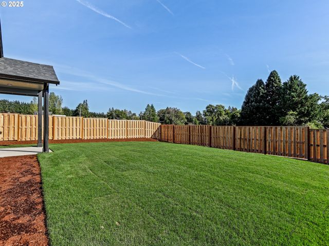 2213 E JUNIPER Cir 17, La Center, WA 98629