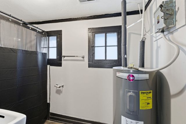 0308 E 7th Street 2, Lexington, KY 40508