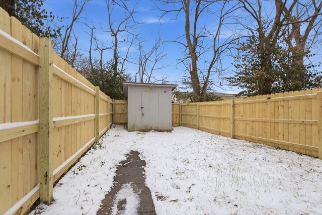 0308 E 7th Street 2, Lexington, KY 40508