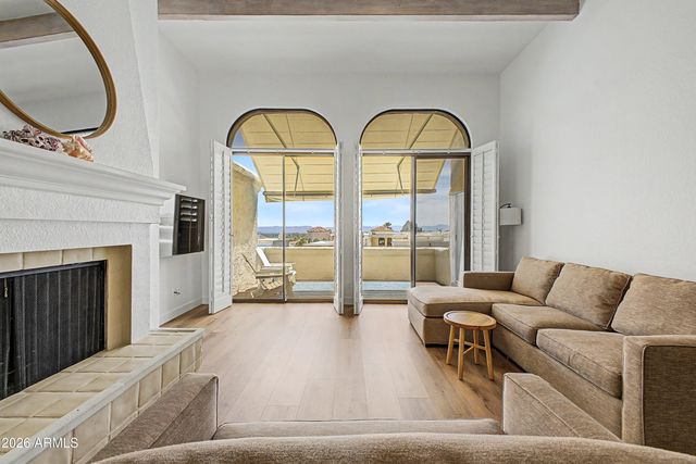 3800 E LINCOLN Drive 45, Phoenix, AZ 85018