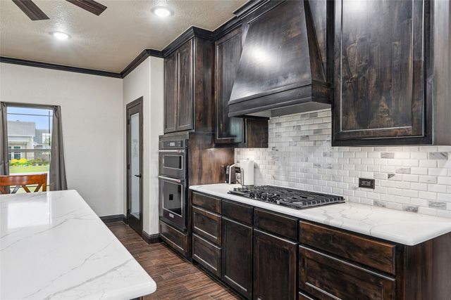 820 Fleitman Drive, Muenster, TX 76252
