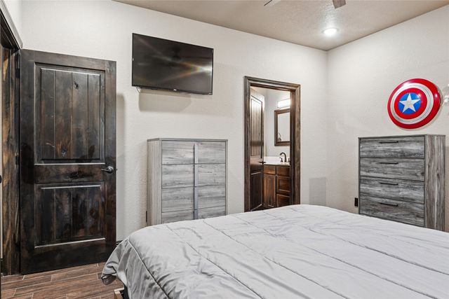 820 Fleitman Drive, Muenster, TX 76252
