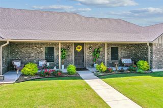 820 Fleitman Drive, Muenster, TX 76252