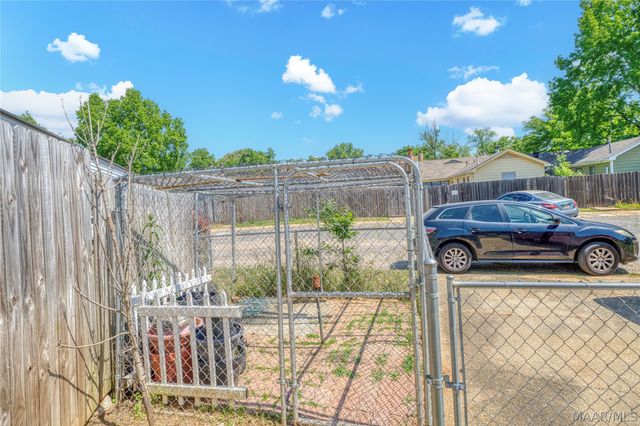 542 SADDLEWOOD Lane, Montgomery, AL 36109