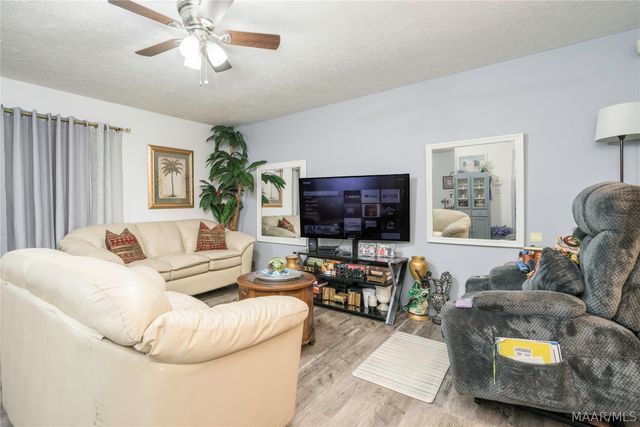 542 SADDLEWOOD Lane, Montgomery, AL 36109