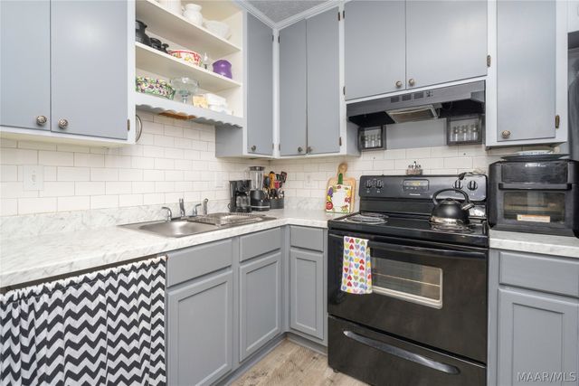 542 SADDLEWOOD Lane, Montgomery, AL 36109