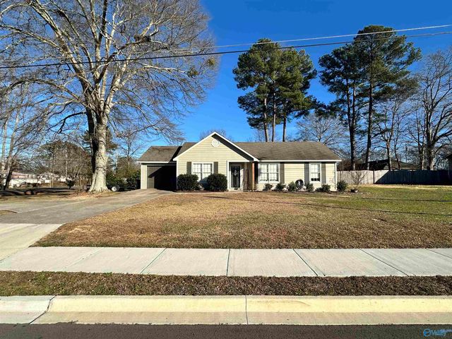 503 Motley Street, Albertville, AL 35950