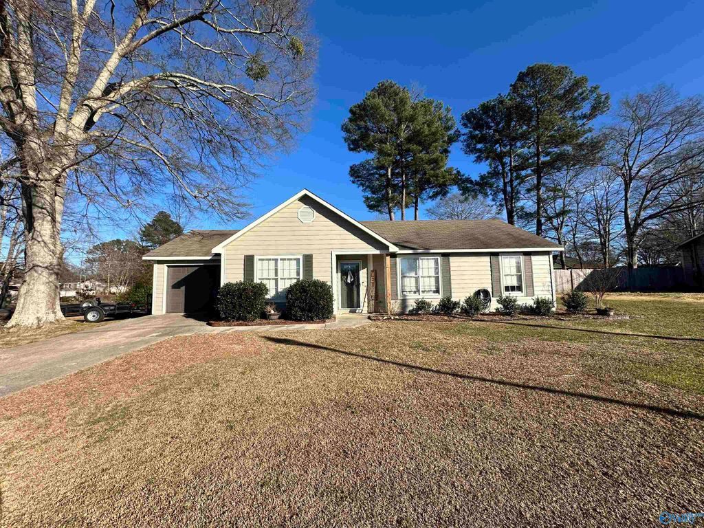 503 Motley Street, Albertville, AL 35950