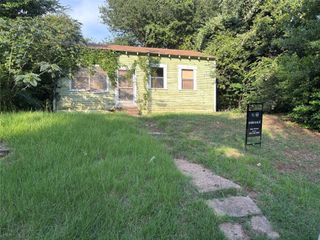 806 Fort Street, Palestine, TX 75801