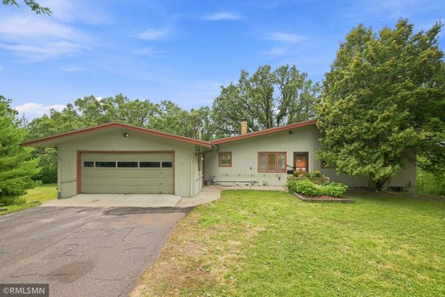 44 Miller Crest Lane, Saint Paul, MN 55106