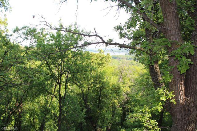 44 Miller Crest Lane, Saint Paul, MN 55106