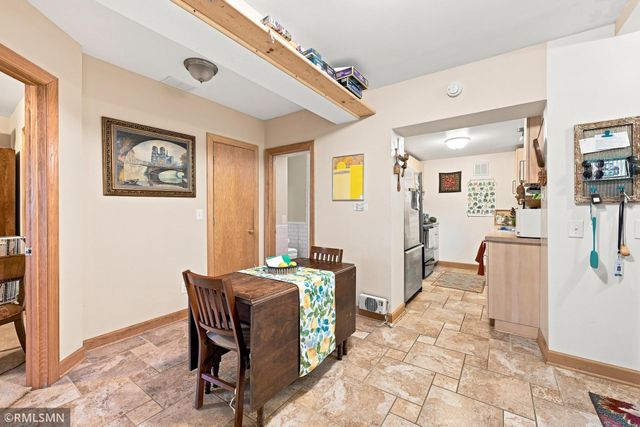 44 Miller Crest Lane, Saint Paul, MN 55106