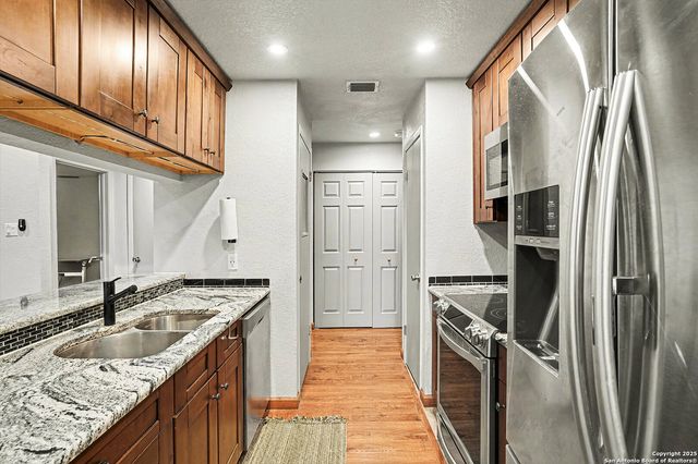 14343 Judson Rd Apt 302, San Antonio, TX 78233