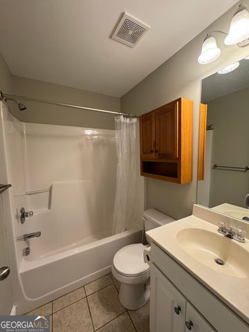 255 Oconee River Circle, Athens, GA 30605