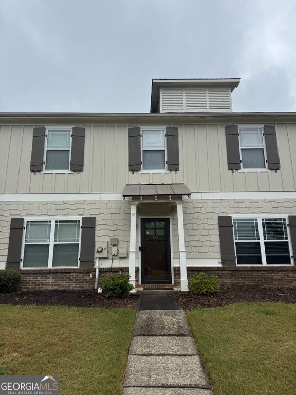 255 Oconee River Circle, Athens, GA 30605