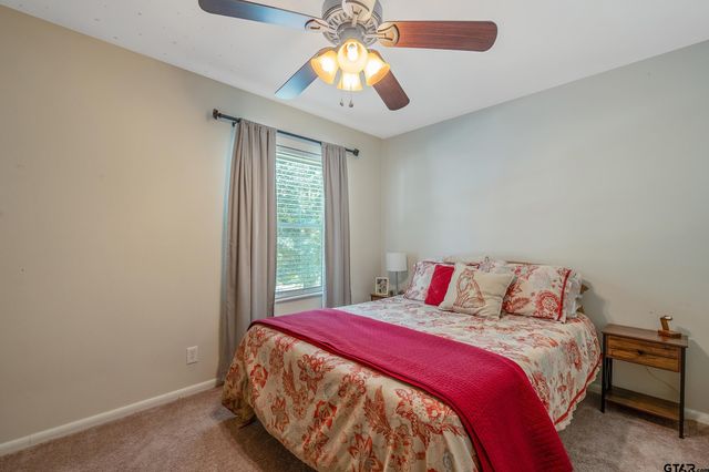 3215 Fry Ave, Tyler, TX 75701