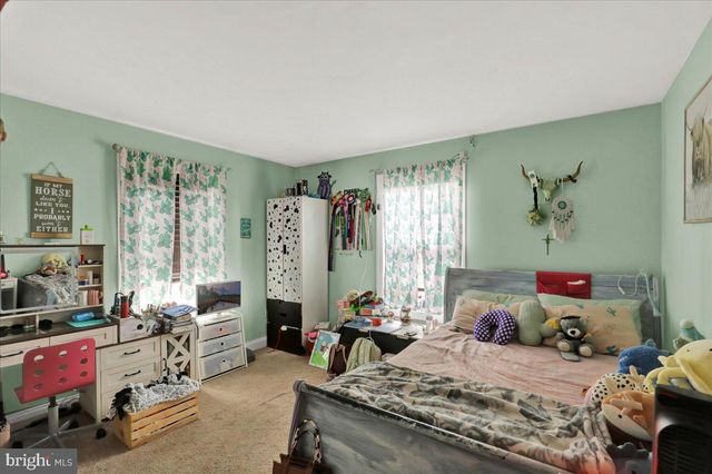 45 TULPY VIEW RD, Womelsdorf, PA 19567