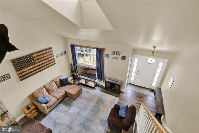 45 TULPY VIEW RD, Womelsdorf, PA 19567