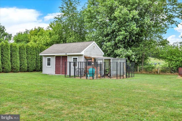 45 TULPY VIEW RD, Womelsdorf, PA 19567