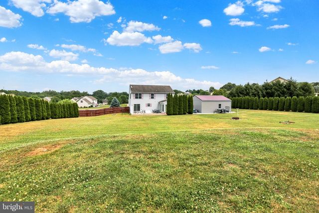 45 TULPY VIEW RD, Womelsdorf, PA 19567