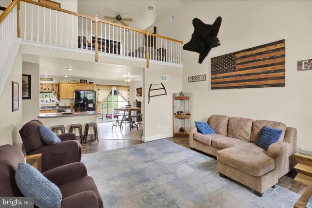 45 TULPY VIEW RD, Womelsdorf, PA 19567