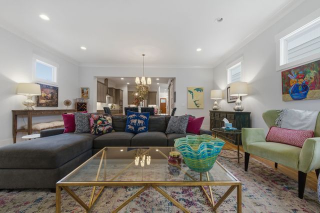 4207A Lone Oak Rd, Nashville, TN 37215