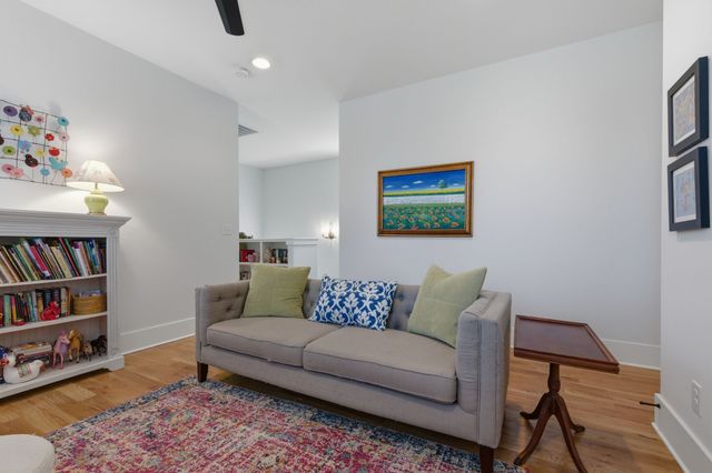 4207A Lone Oak Rd, Nashville, TN 37215
