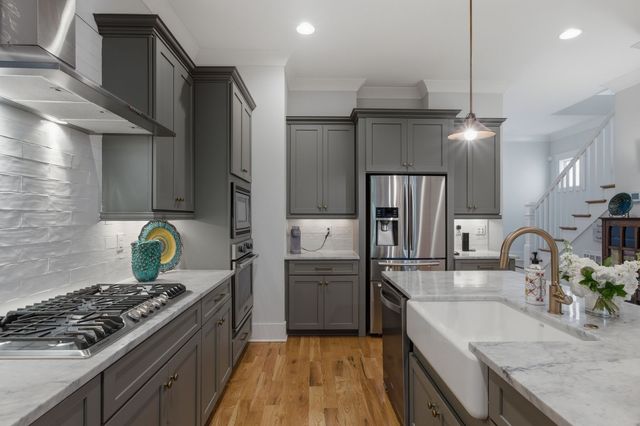 4207A Lone Oak Rd, Nashville, TN 37215