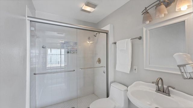 120 SANDS POINT DRIVE, Tierra Verde, FL 33715