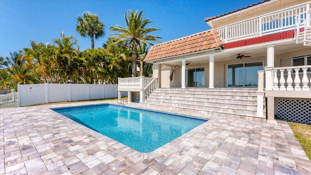 120 SANDS POINT DRIVE, Tierra Verde, FL 33715