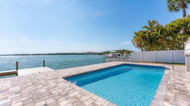 120 SANDS POINT DRIVE, Tierra Verde, FL 33715