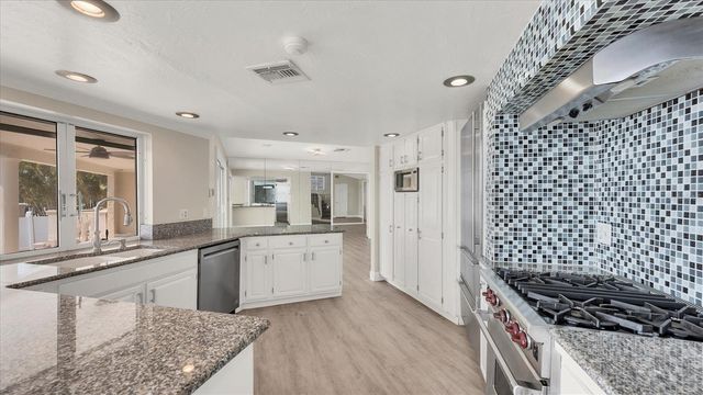 120 SANDS POINT DRIVE, Tierra Verde, FL 33715