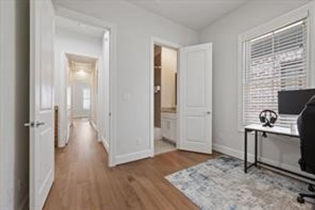 4098 Runyon Road, Addison, TX 75001