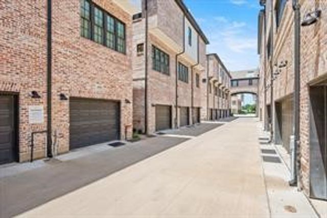 4098 Runyon Road, Addison, TX 75001