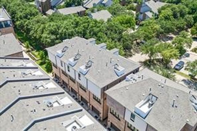 4098 Runyon Road, Addison, TX 75001