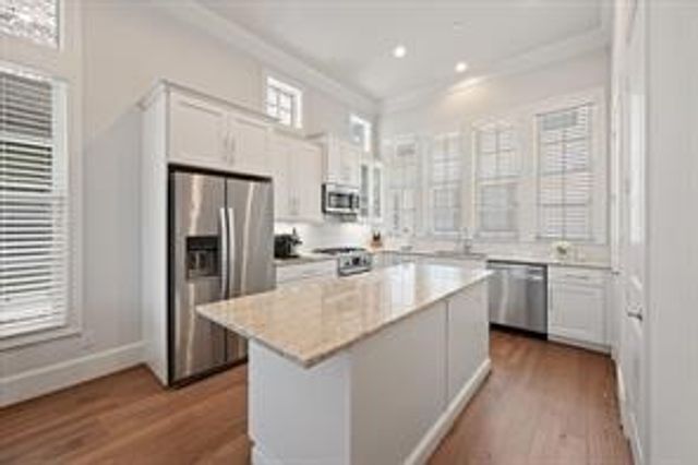 4098 Runyon Road, Addison, TX 75001