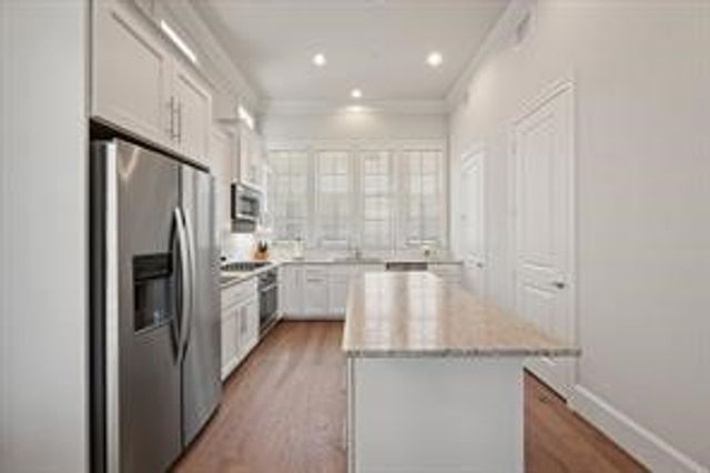 4098 Runyon Road, Addison, TX 75001