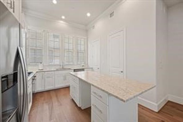 4098 Runyon Road, Addison, TX 75001