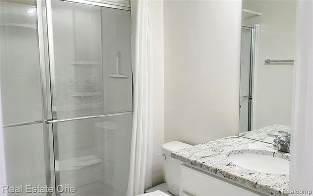 2720 Tulip Way, Commerce Twp, MI 48382