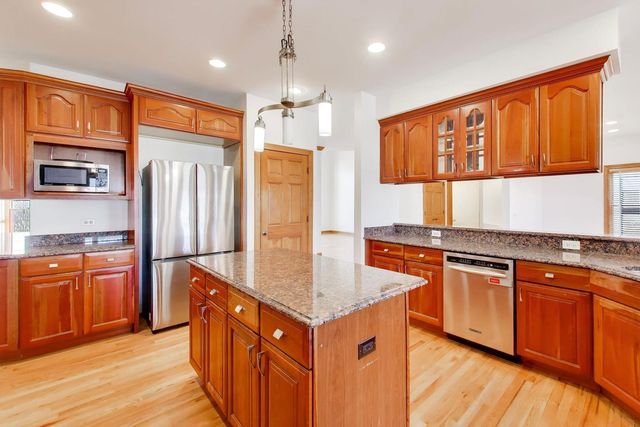 2951 Old Glory Drive, Yorkville, IL 60560