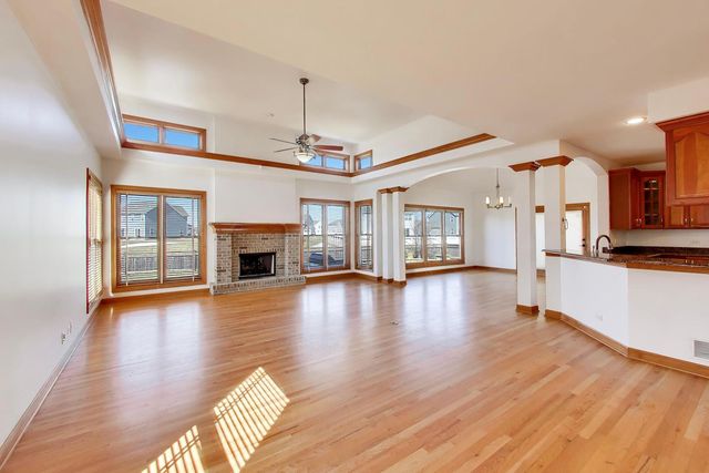 2951 Old Glory Drive, Yorkville, IL 60560