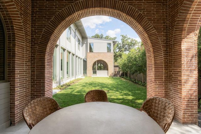 5320 Cherokee Street, Houston, TX 77005