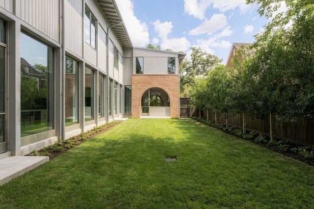 5320 Cherokee Street, Houston, TX 77005
