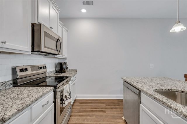 20 Mossy Oak Cove, Port Wentworth, GA 31407