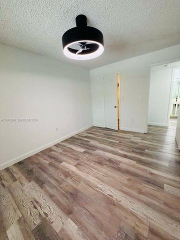 15530 SW 80th St C-306, Miami, FL 33193