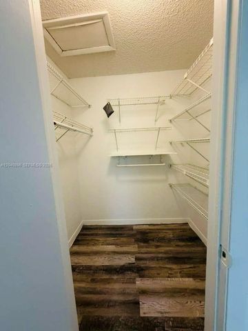 15530 SW 80th St C-306, Miami, FL 33193