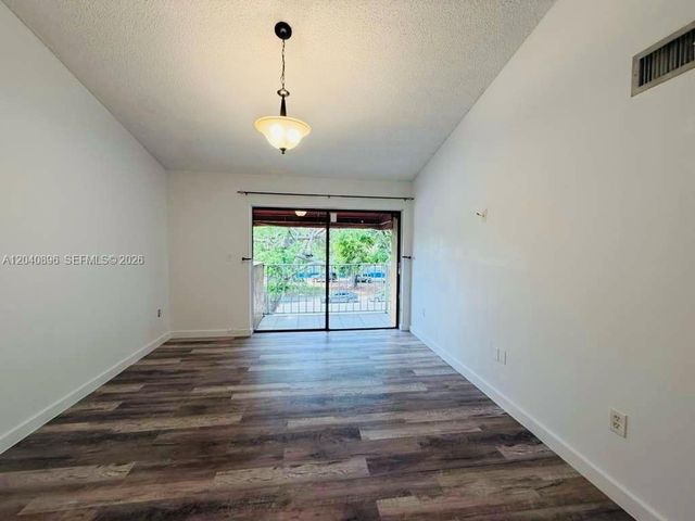 15530 SW 80th St C-306, Miami, FL 33193